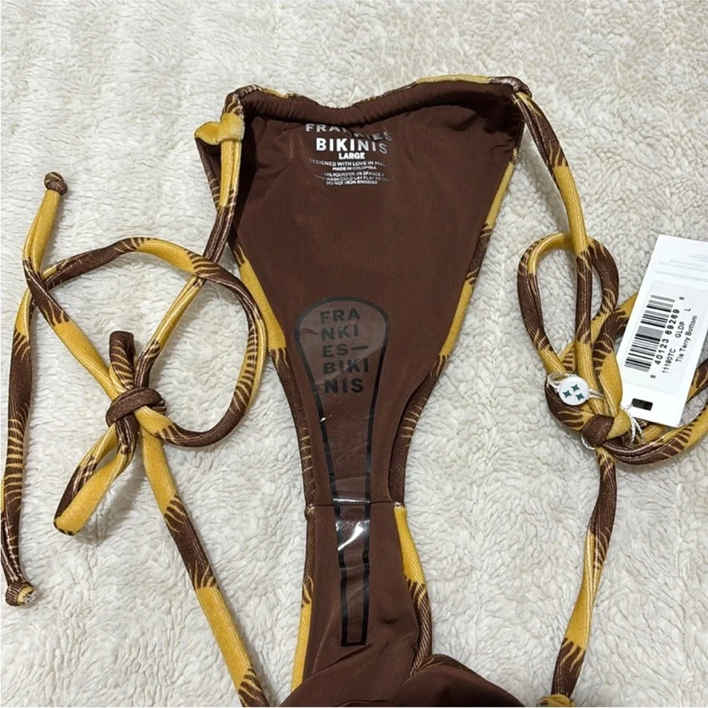 Frankie's Bikinis set
